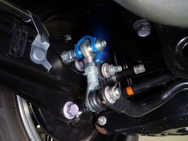 Cusco Adjustable Rear Sway End-Link Set for the GR Corolla 2023+ — 3
