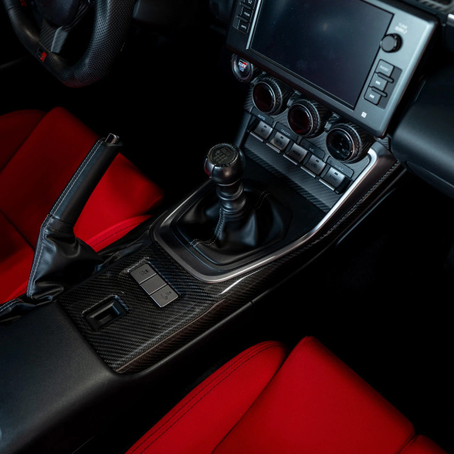 Driven.Media Carbon Fiber Extended Center Console for the GR86 / BRZ 2022+ — 3