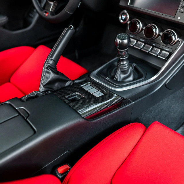 Driven.Media Carbon Fiber Manual Center Console Cover for the GR86 / BRZ 2022+ — 3