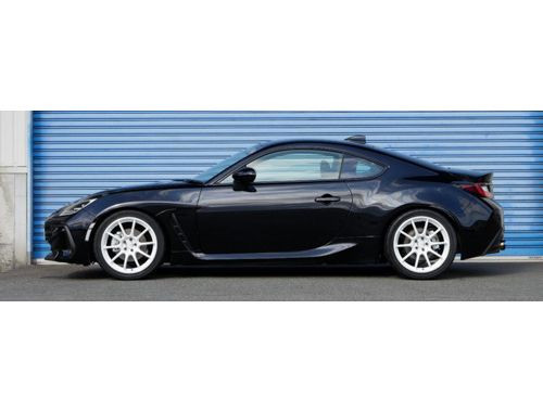 HKS Hipermax R Coilover Kit for the GR86 / BRZ 2022+ — 2