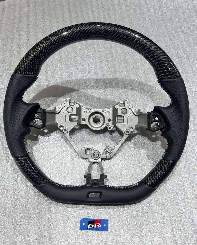 Rexpeed Carbon Fiber Black Leather Steering Wheel for the GR86 2022+ — 3