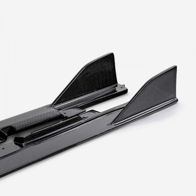 Seibon MB-Style Carbon Fiber Side Skirts for the GR86 / BRZ 2022+ — 3