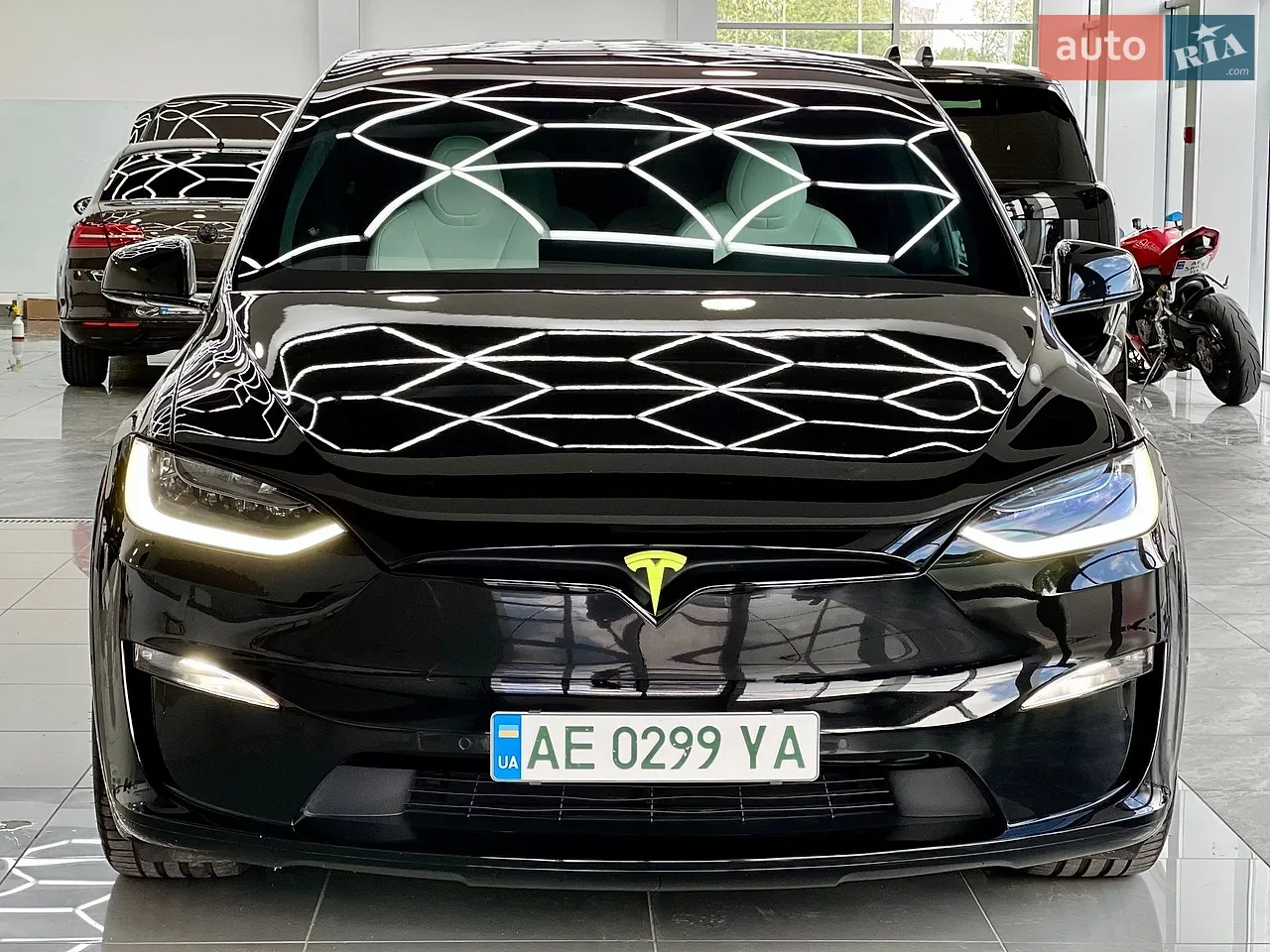 Tesla Model X, 2022 — 4