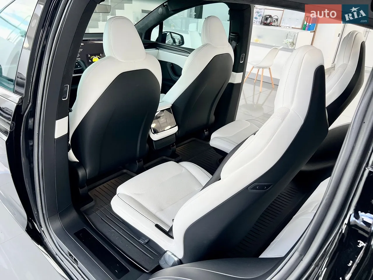 Tesla Model X, 2022 — 20