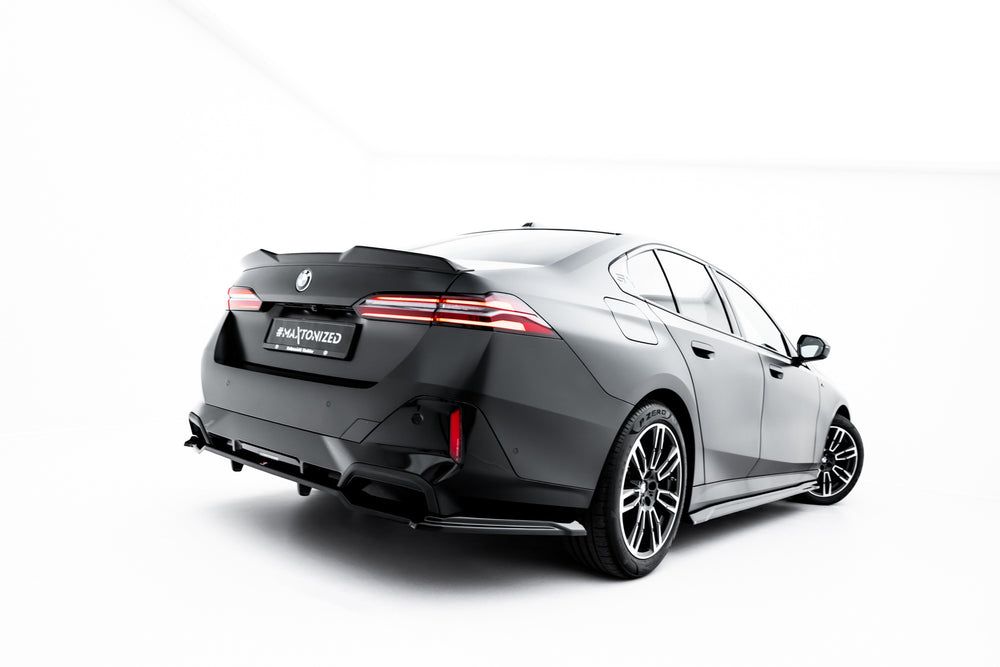 Задний сплиттер (с вертикальными перемычками) V.1 для BMW 5 / i5 M-Pack Sedan / Touring G60 / G61