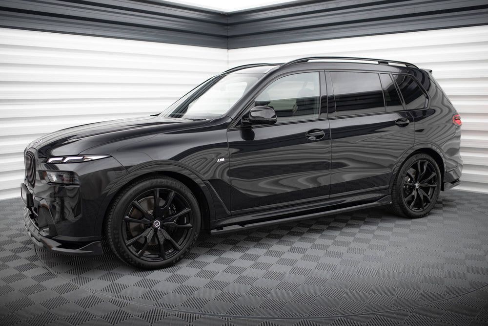 Диффузоры порогов для BMW X7 M-Pack G07 рестайлинг — 3